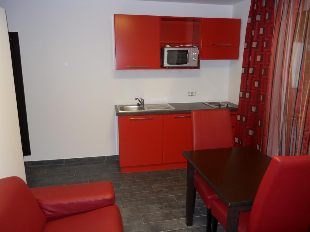 Apparthotel Belle Vue La Louvière Kültér fotó